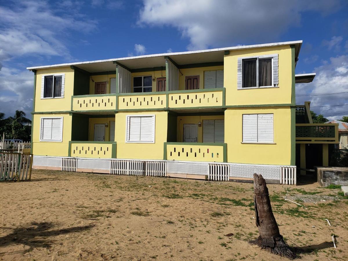 Pal'S On The Beach - Dangriga, Belize Ngoại thất bức ảnh